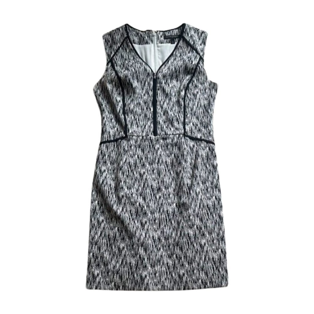 Banana Republic Black and‎ White Sheath Dress